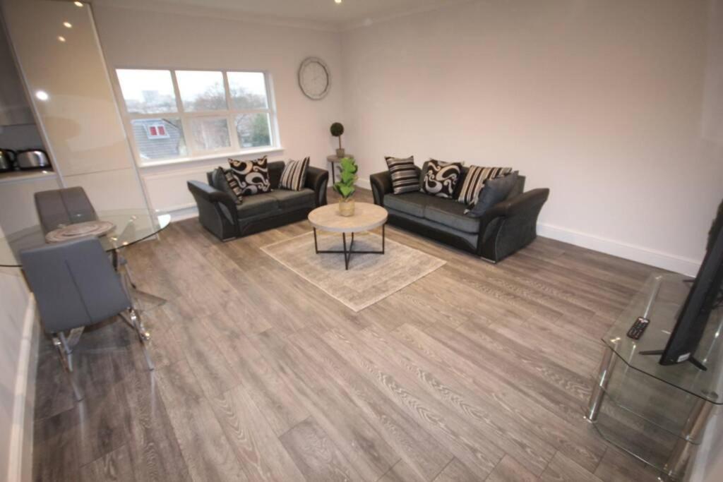 Great West Road Apartments Flat D London Exterior foto