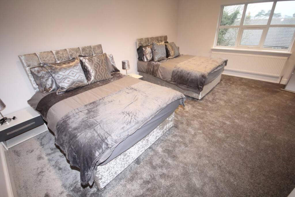 Great West Road Apartments Flat D London Exterior foto